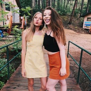 Meet your Posher, Basha